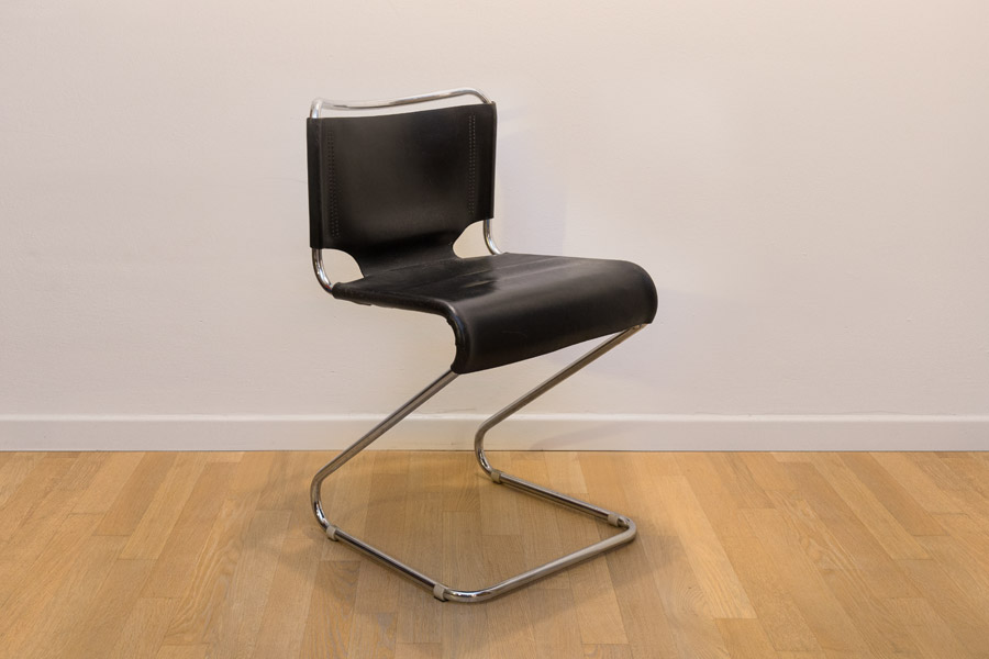 “Biscia Chairs” by Pascal Mourgue- cod.763