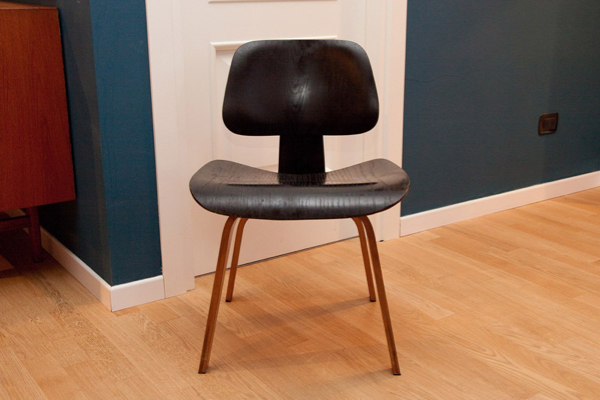 Easy-chair Eames