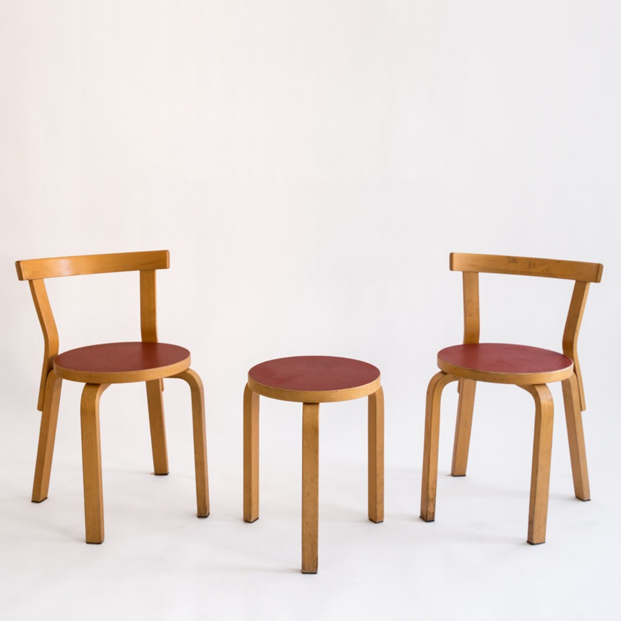 Alvar Aalto chairs with Stool - Mod. 68