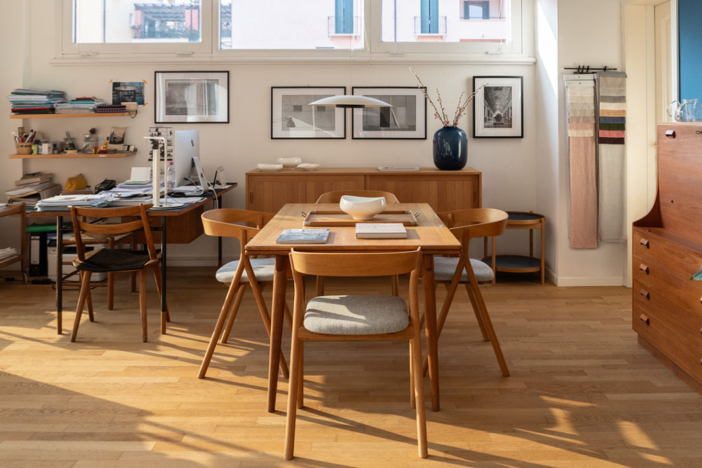 2491D7F3-F265-49B3-B06E-828CB245E405_1_105_c