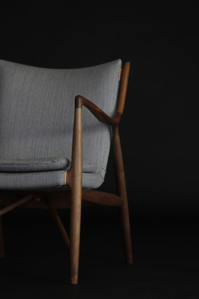 The 45 Chair_Fuse_131_Walnut