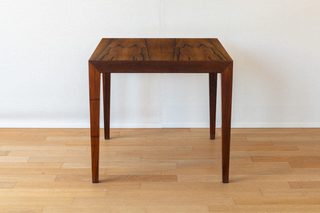 Tavolino quadrato –  Cod. 1511