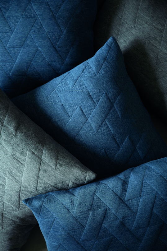 Architectmade-FJ-Pattern-Organic-Cotton-Pillows-Blankets-Denmark-Finn-Juhl-7