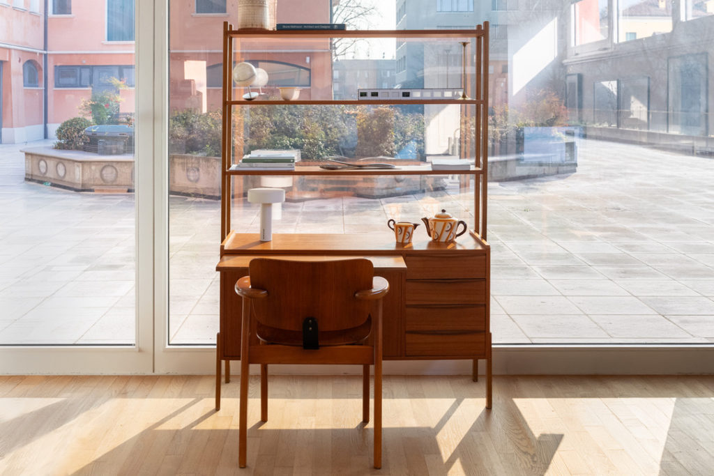 Cupboard in teak -Cod. 1629