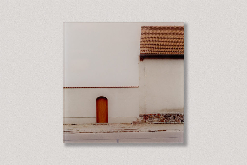 8AC98D33-FCE7-4A0F-B361-440E1BE18E7C_1_105_c